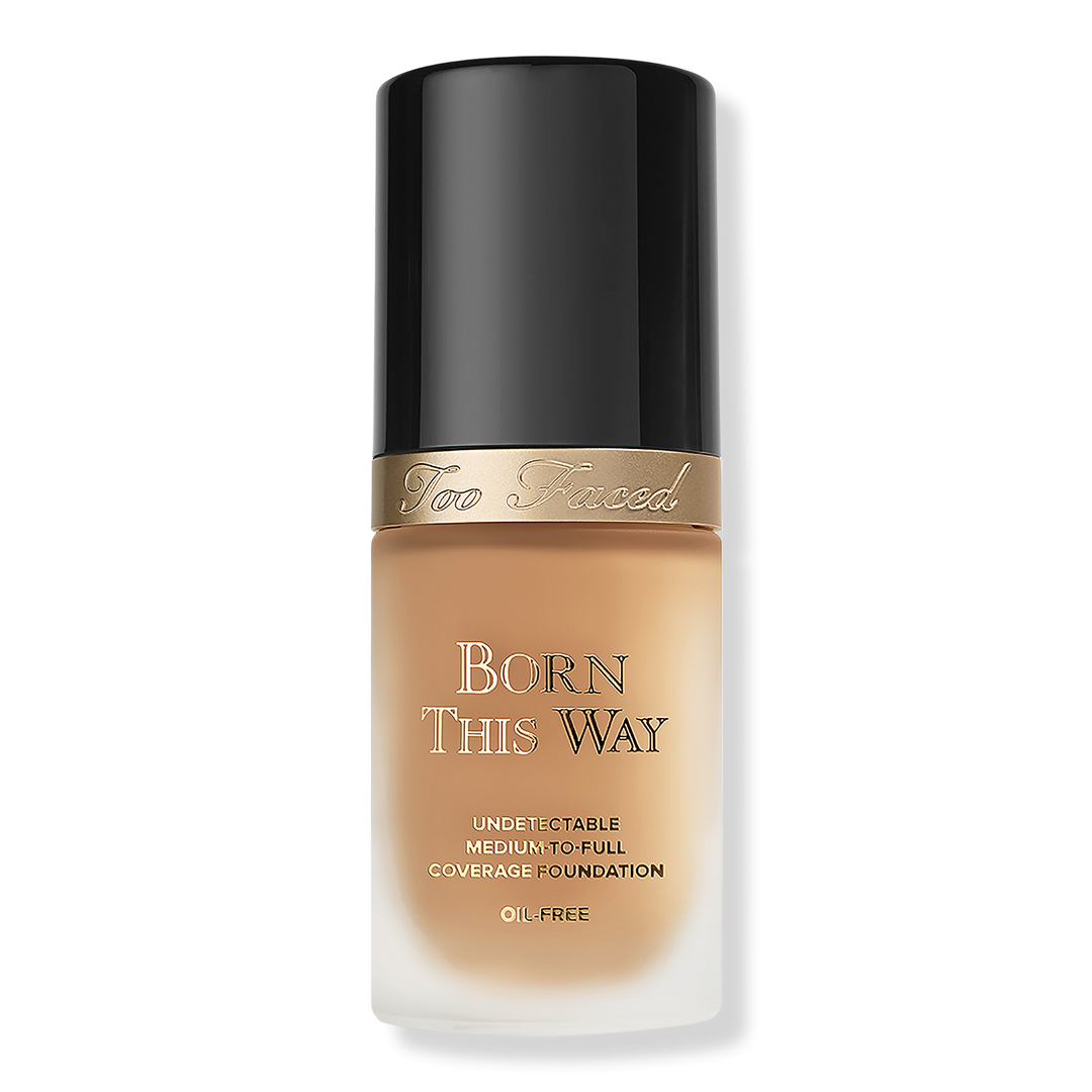 Too Faced Born This Way Undetectable Foundation mit mittlerer bis voller Deckkraft, Sand, 1 oz