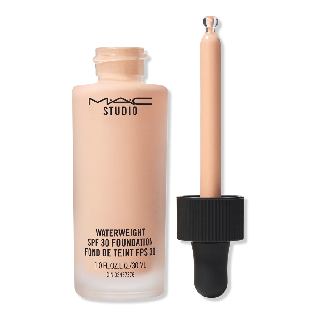 MAC Studio Waterweight SPF 30 Foundation NW18, 1 oz