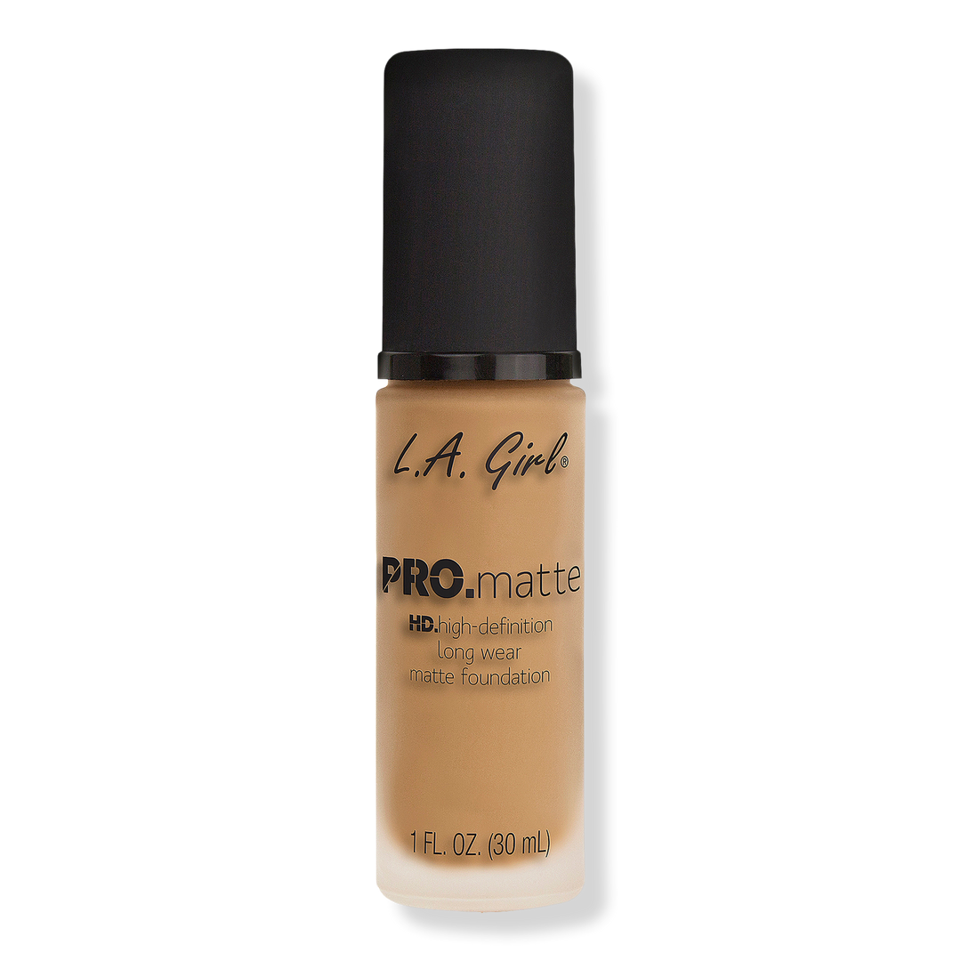 L.A. Girl Pro.Matte Foundation Medium Beige 1 oz