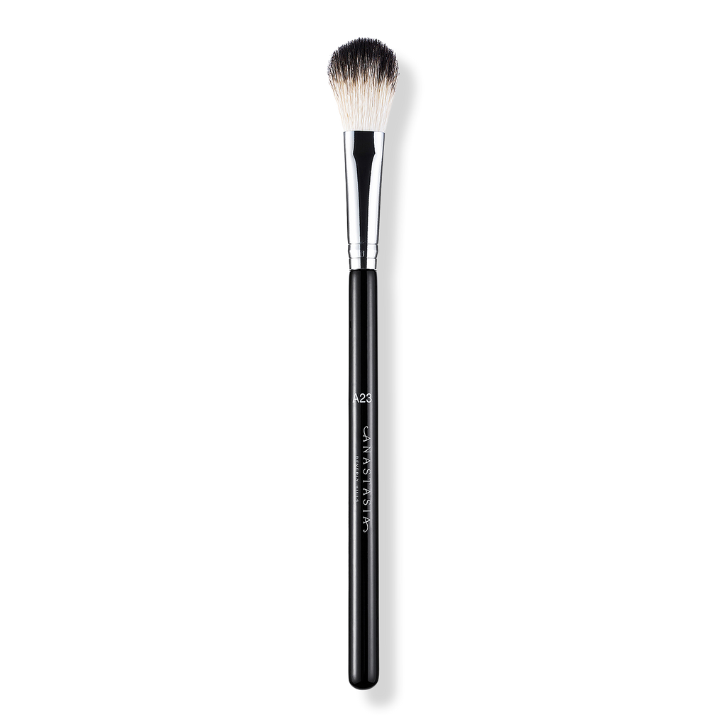 Large Tapered Blending Powder Brush A23