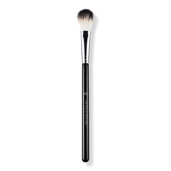 Large Tapered Blending Powder Brush A23