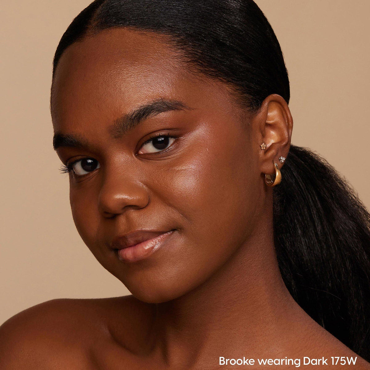 Pretty Fresh Hyaluronic Hydrating Foundation