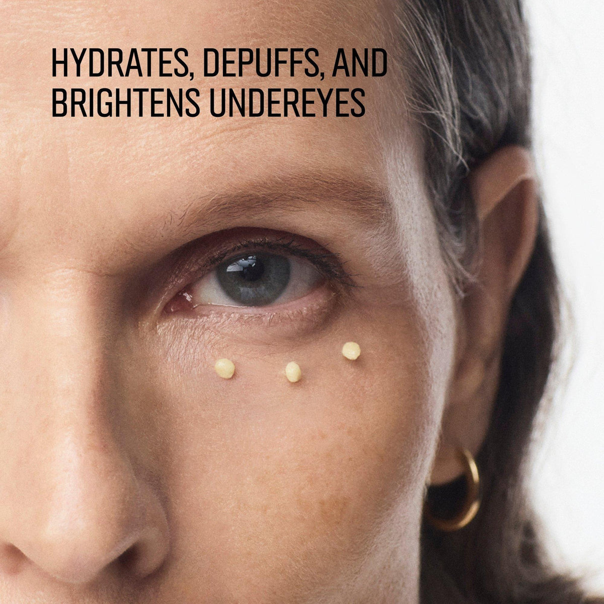 Vitamin Enriched Eye Base Primer & Moisturizer with Hyaluronic Acid