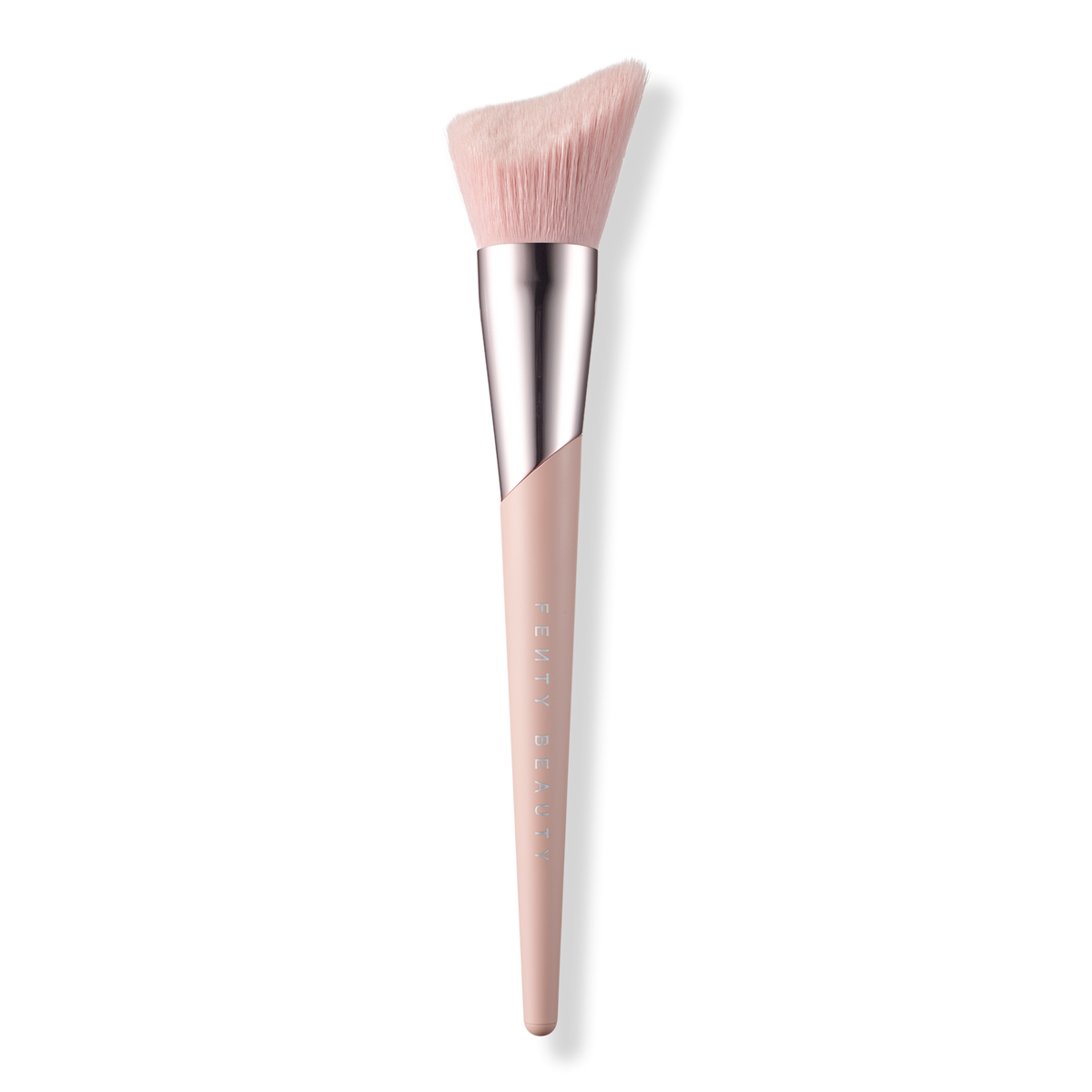 Cheek-Hugging Bronzer Brush 190