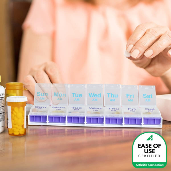 Ezy Dose Weekly (7-Day) Pill Organizer, 2XL Medicine Case, Color May Vary