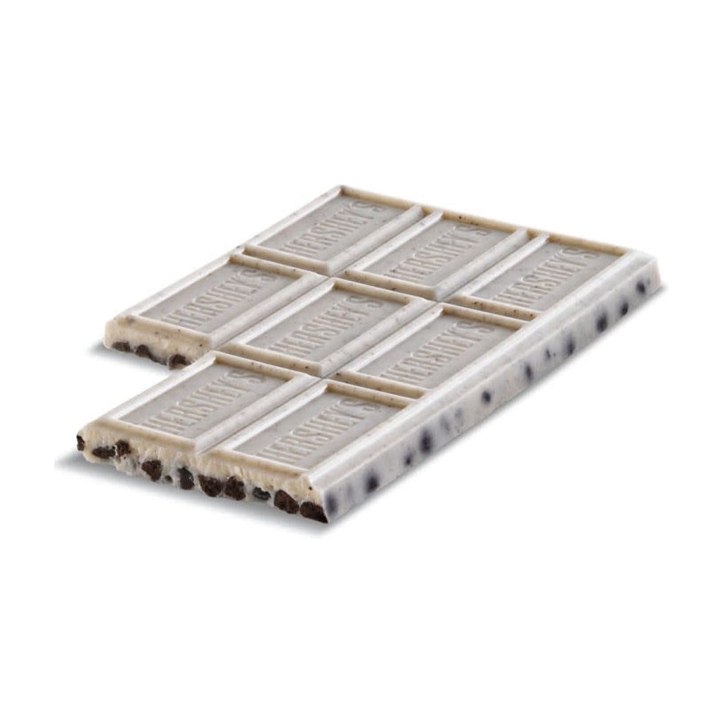 HERSHEY'S Cookies 'n' Creme Patriotic Candy Bar, 1.55 oz