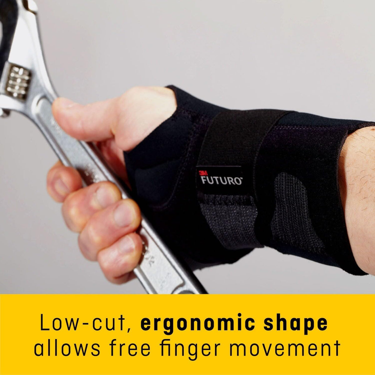 FUTURO-MMM-352 Compression Stabilizing Wrist Brace, Helps Support Sprains, Strains, and Symptoms of Carpal Tunnel Syndrome, Large/X-Large - Black