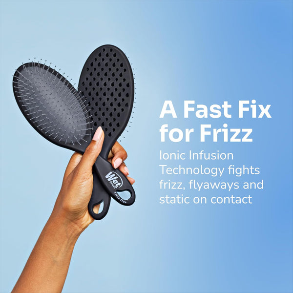 Wet Brush Frizz-Free Detangler Brush with Ionic Technology Black