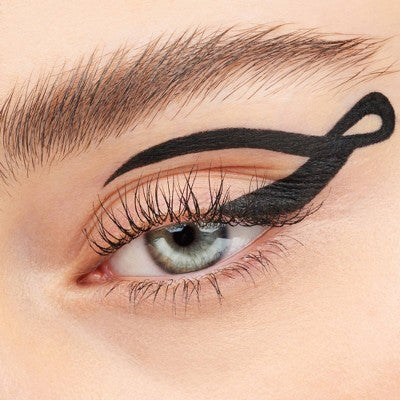 ESSENCE Stay & Play Gel Eyeliner - 0.04oz