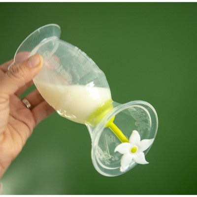 haakaa Breast Pump with Suction Base and Flower Stopper