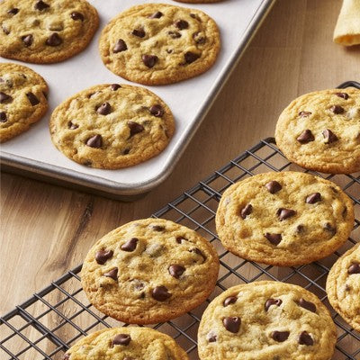 Nestle Toll House Semi-Sweet Chocolate Chips for Cookie Baking - 12oz: Gluten-Free, No Preservatives