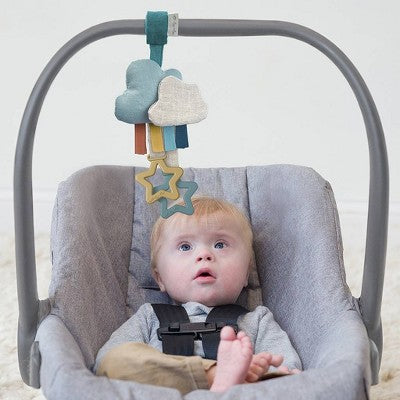Itzy Ritzy Jingle Attachable Travel Toy