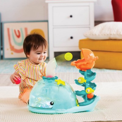 B. toys - Musical Ball Popper - Poppity Whale Pop: Fine Motor Skills Toy with Music & Lights
